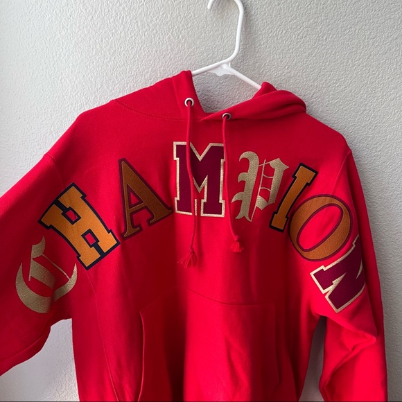 champion red graphic sweatshirt hoodie mens S - Picture 2 of 4